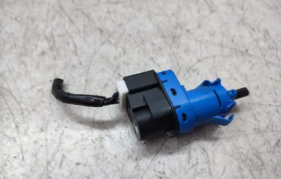 Brake pedal sensor switch