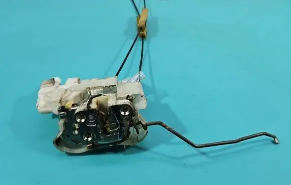 Subaru Legacy Front door lock IMPRK1496617
