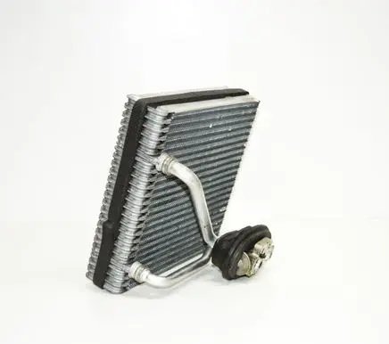 Volkswagen PASSAT B7 A/C cooling radiator (condenser) 1K0820679