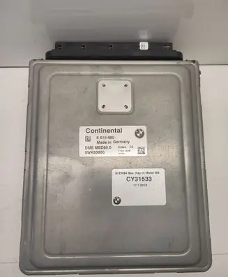 BMW 7 F01 F02 F03 F04 Engine control unit/module 8610680 5WK93950