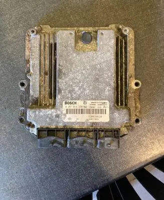 Renault Espace - Grand espace IV Engine control unit/module 0281014350 8200560320 8200773853
