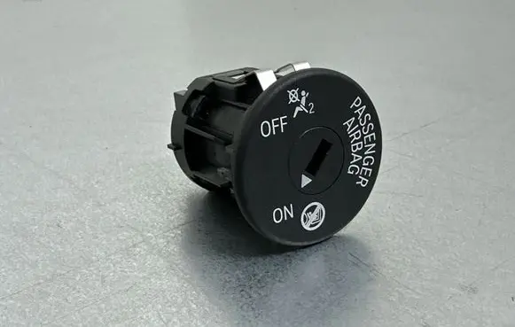BMW 3 G20 G21 Passenger airbag on/off switch 9483731 BMW6131