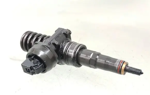 Seat Ibiza IV (6J,6P) Fuel injector 038130073bp 0414720314