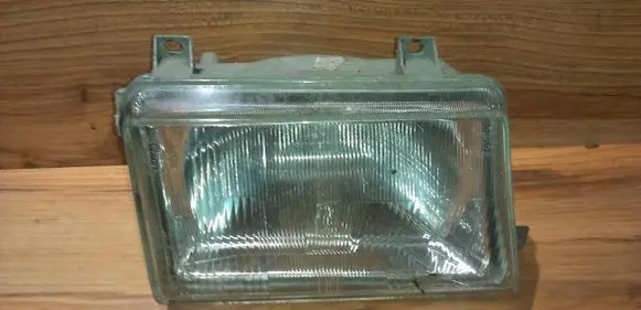 Seat Ibiza I (021A) Headlight/headlamp 7r01469