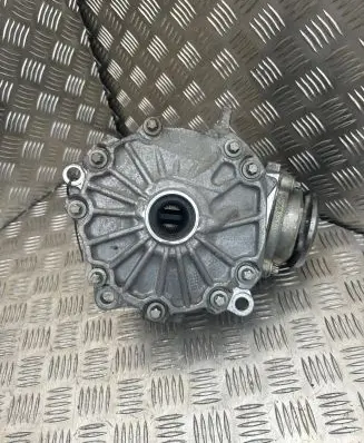 Mercedes-Benz E W212 Front differential 2213307600 A2213310000 A2213307600