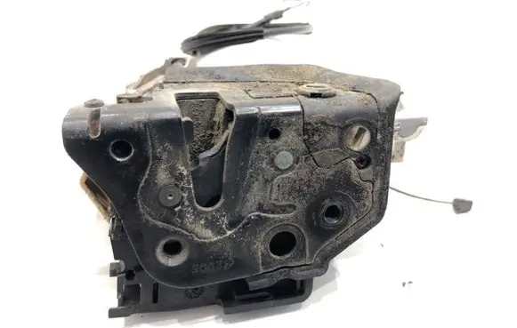 Seat Altea Rear door lock 5P0839012
