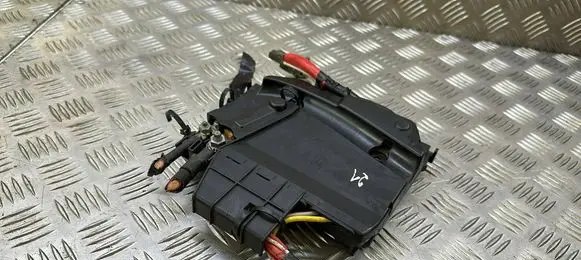 Ford Focus Positive wiring loom AV6T14A067BB