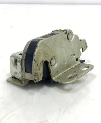 Loading door lock