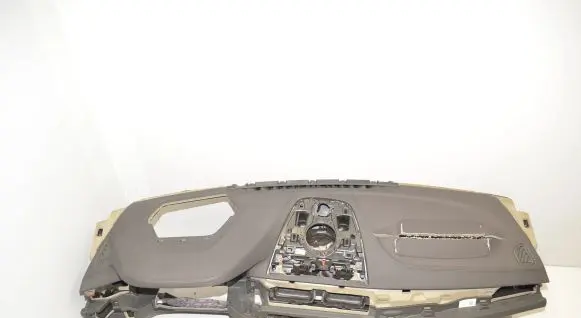 BMW 5 G30 G31 Dashboard 9868809 51459868809 51457942071