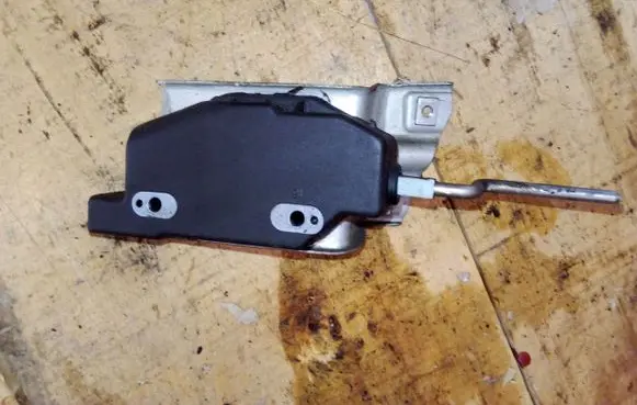 Opel Vectra B Central locking motor 90568457