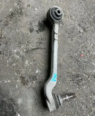 BMW 6 F12 F13 Front lower control arm/wishbone 6852992
