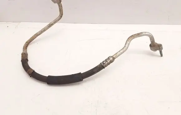 Ford Maverick Air conditioning (A/C) pipe/hose
