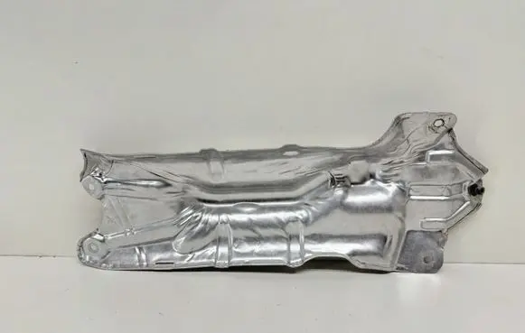 BMW 8 G16 Heat shield in engine bay 8600299