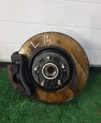 Front wheel hub spindle knuckle