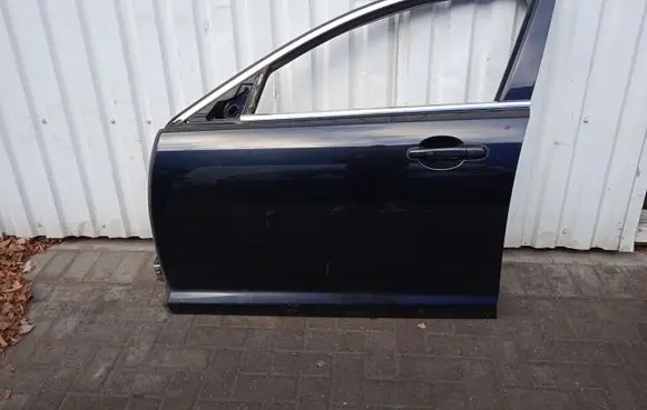 Jaguar XF Front door