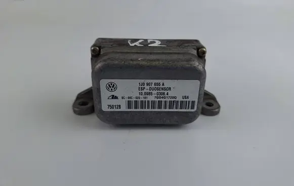 Volkswagen Golf V ESP acceleration yaw rate sensor 1J0907655A