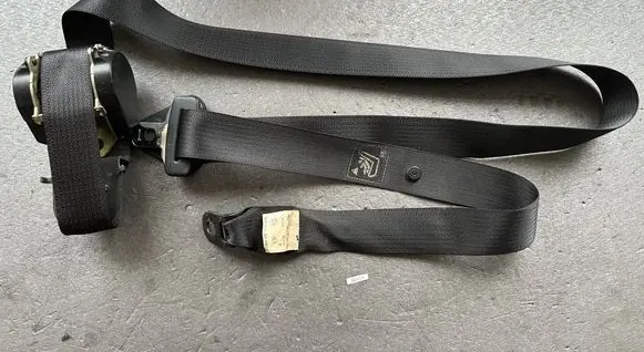 Jeep Grand Cherokee (WJ) Rear seatbelt 55116455AD