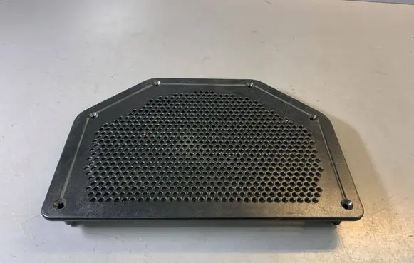 Side speaker trim/cover