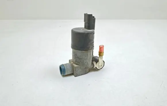 Renault Clio III Windscreen/windshield washer pump 8200194414