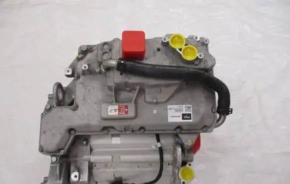 Peugeot 208 Engine 9694467580 2006120171 9841668180