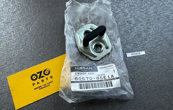Nissan Patrol Y61 Front door check strap stopper 8057085E10 8057085E1A