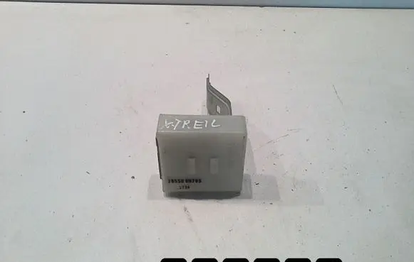 Nissan X-Trail T30 Engine control unit/module 285508h705