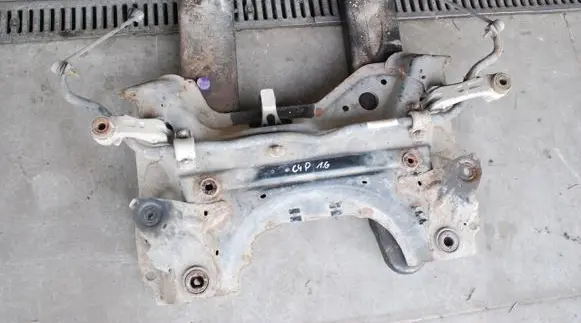 Peugeot 308 Front axle beam 177072