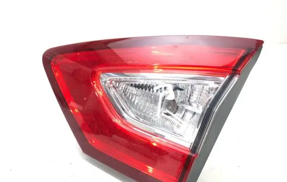 Rear/tail lights