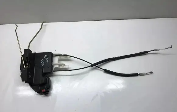 Hyundai Santa Fe Front door lock
