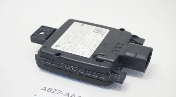 Volkswagen Golf VIII Distronic sensor radar 2Q0907686