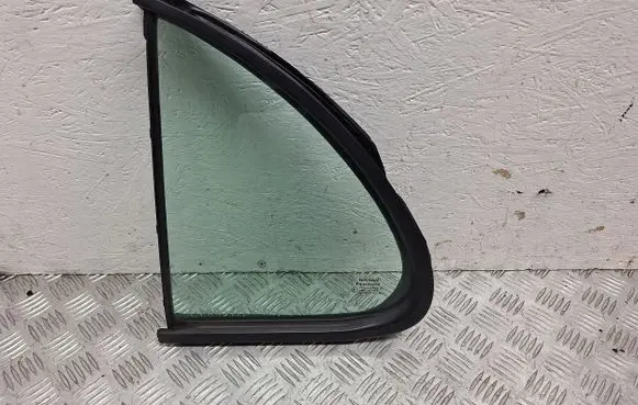 Nissan Micra Rear vent window glass 82263AX100 82273AX10D