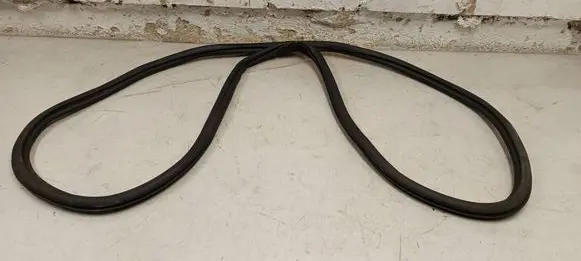 Audi A3 8Y Front door rubber seal 8Y0831721B