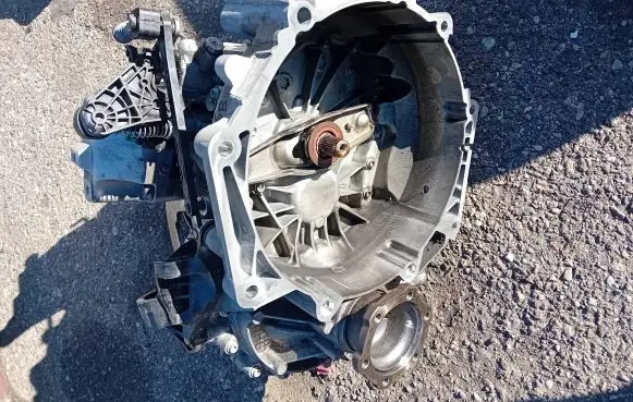 Volkswagen T-Cross Manual 6 speed gearbox USN 271062