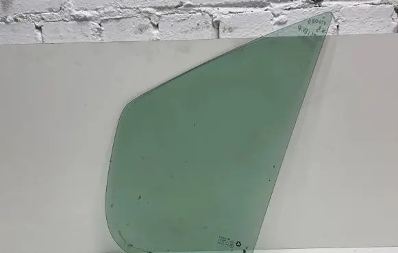 Opel Vivaro Front door vent window glass four-door 43R00049 DOT24AS2M25