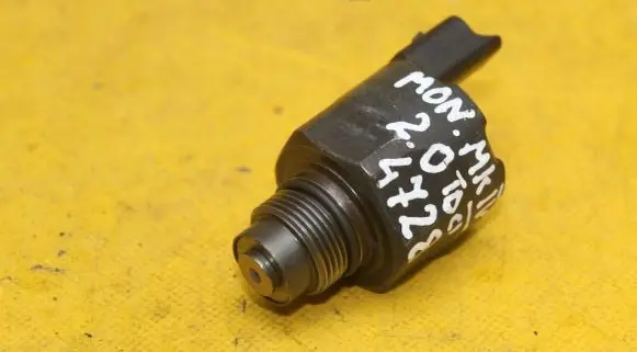 Ford Mondeo MK IV Electromagnetic valve 9683614080