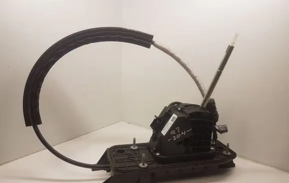 Audi Q3 8U Gear shifter/selector 5N2713025G