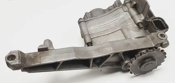 Mercedes-Benz E W212 Oil pump A6421810547