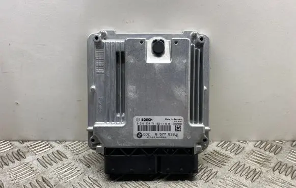 BMW 4 F32 F33 Engine control unit/module 8577839 0281030741