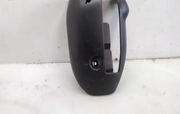 Steering wheel column trim