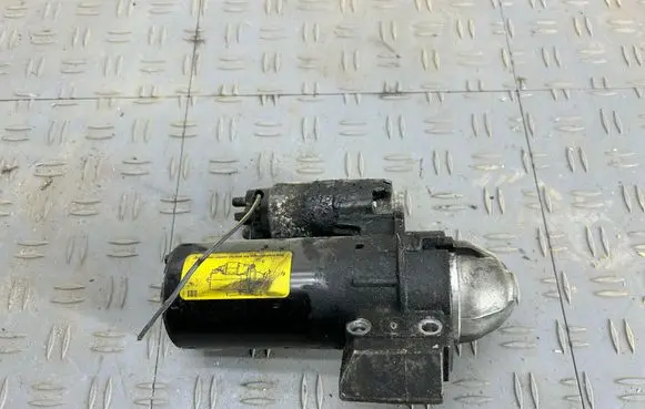 BMW 5 F10 F11 Starter motor 7801203