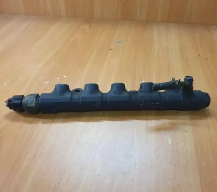 Toyota RAV 4 (XA30) Fuel main line pipe 89458