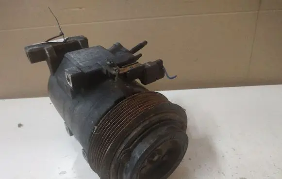 Mercedes-Benz C W203 Air conditioning (A/C) compressor (pump) 321042448 321042118