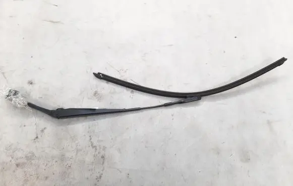 KIA Sportage Front wiper blade arm 