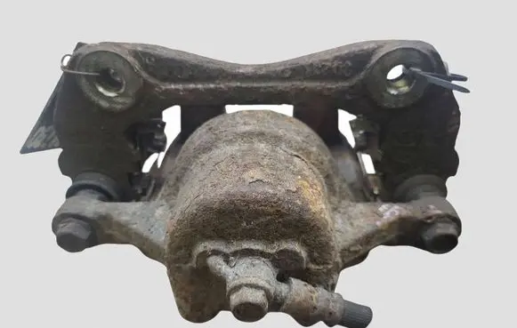 Hyundai i30 Front brake caliper