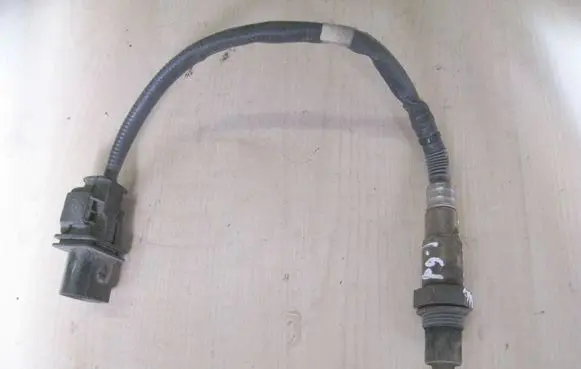 Peugeot Partner Lambda probe sensor 1928404687