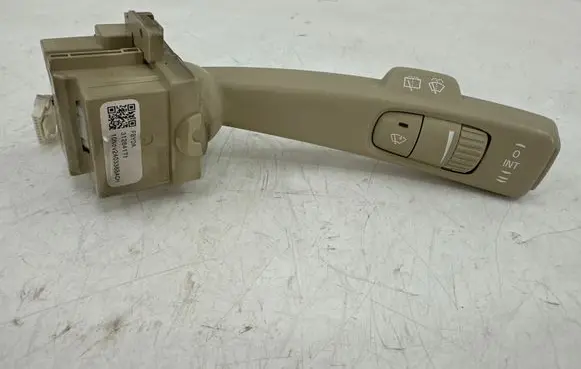 Volvo XC60 Wiper control stalk 31264171