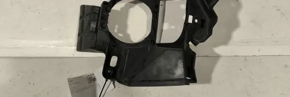 Lexus RX 450H Front bumper mounting bracket 521250E041