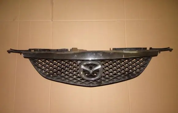 Mazda Premacy Front bumper upper radiator grill