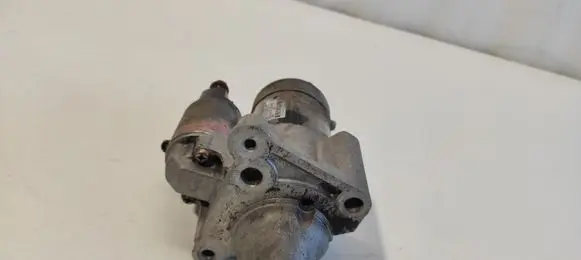 Renault Laguna II Starter motor 8200096510 M001T85682