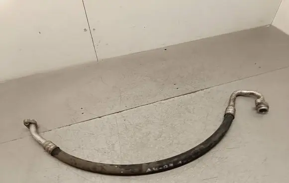 Air conditioning (A/C) pipe/hose